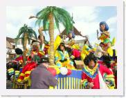 2006-03-05_14-49-55_Carnaval_32,0mm_F5,6_1_500_eme_DiMAGE A2 * 2560 x 1920 * (2.43MB)